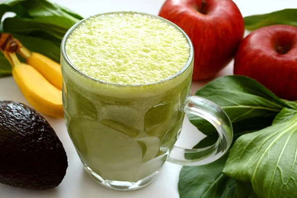 Green　protein smoothie and ingredients